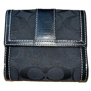 🚨FINAL PRICE🚨 Coach Black Signature Wallet